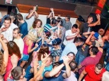 Saturday Party în Window Pub