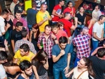 Saturday Party în Window Pub