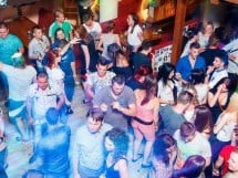 Saturday Party în Window Pub