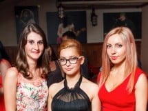 Saturday Party în Window Pub