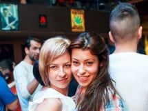 Saturday Party în Window Pub