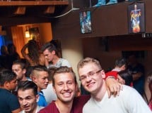 Saturday Party în Window Pub