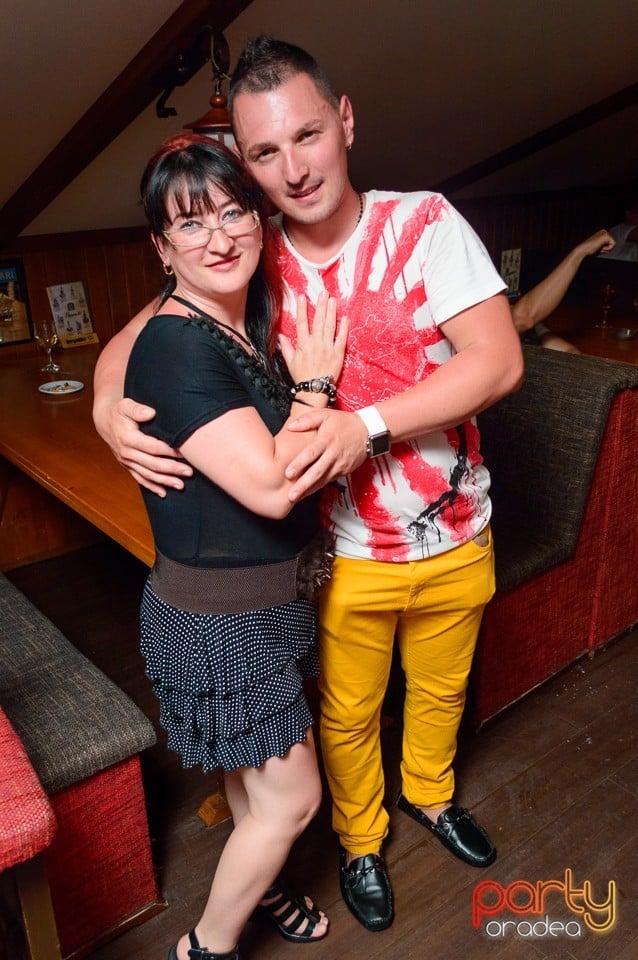 Saturday Party în Window, 