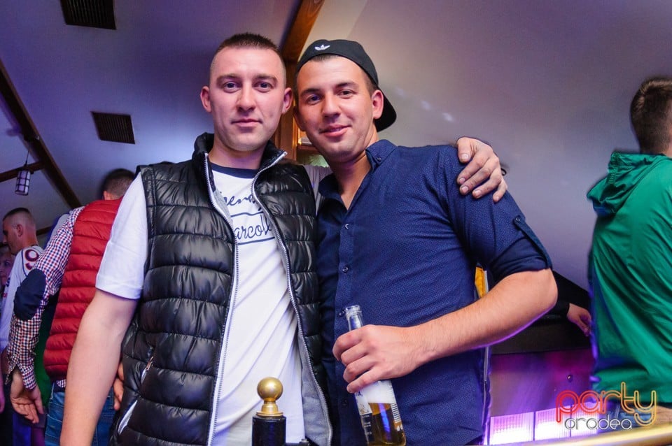 Saturday Party @ Window, 