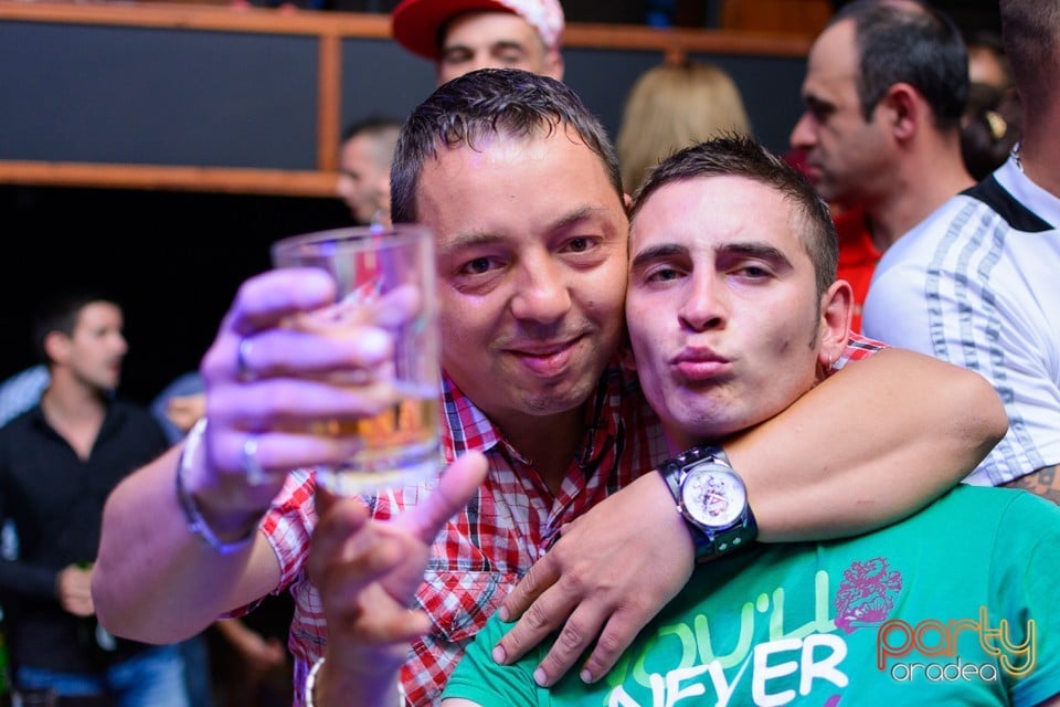 Saturday Party @ Window, 