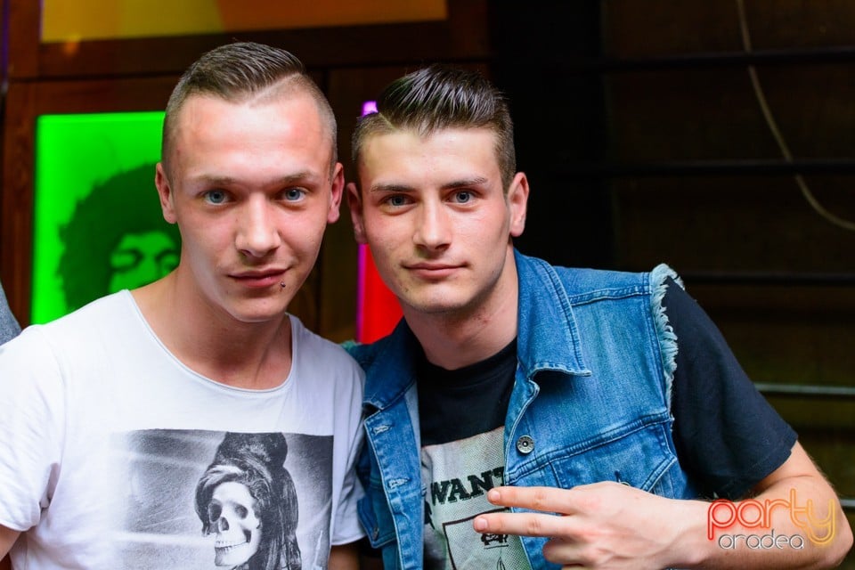 Saturday Party @ Window, 