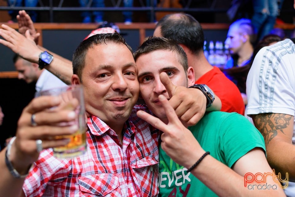 Saturday Party @ Window, 