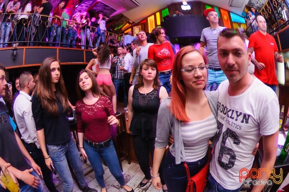 Saturday Party @ Window, 