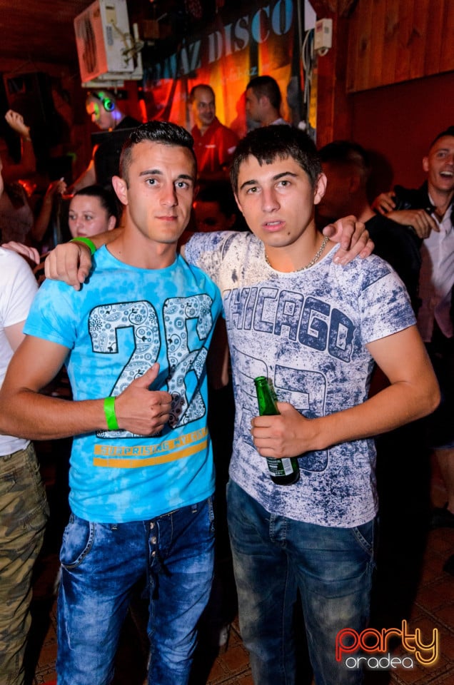 Saturday Party with Dumy, 