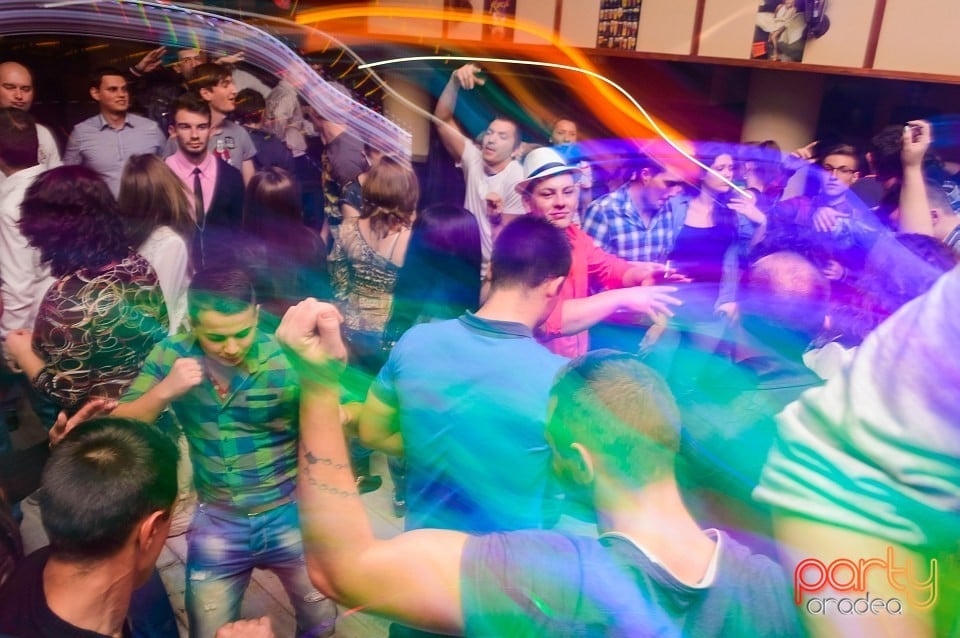 Saturday Party, 