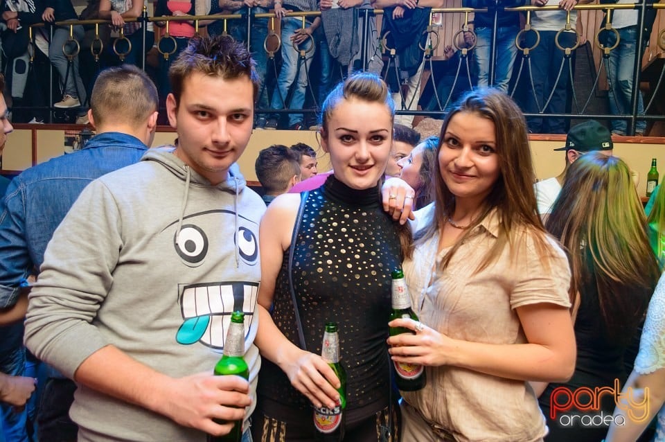 Saturday Party, 