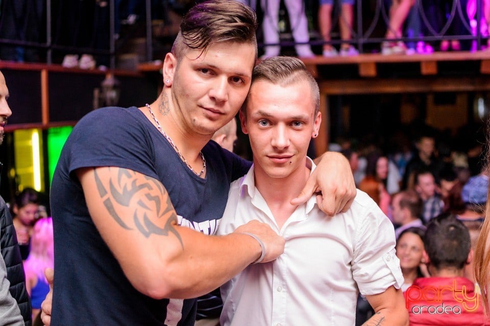 Saturday Party, 