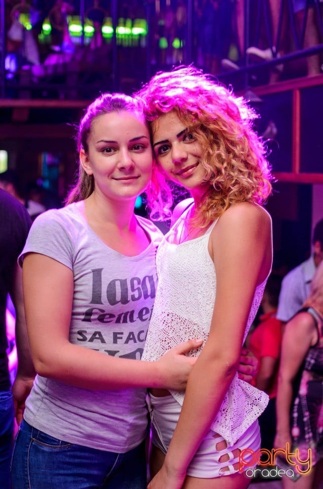 Saturday Party, 