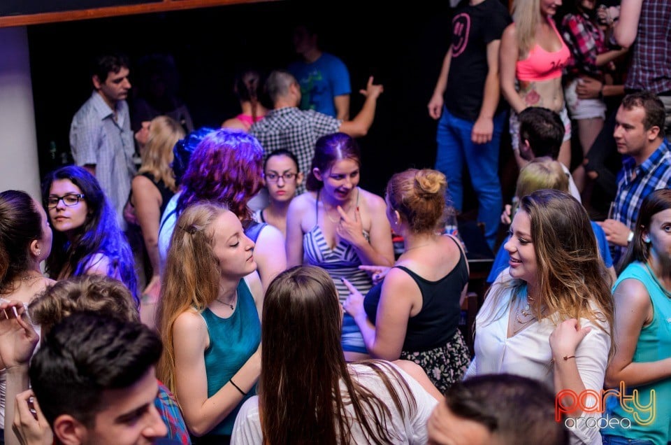 Saturday Party, 