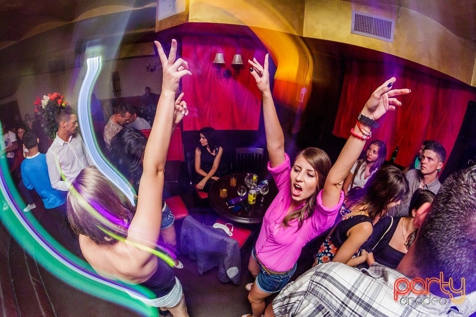 Saturday Party, 