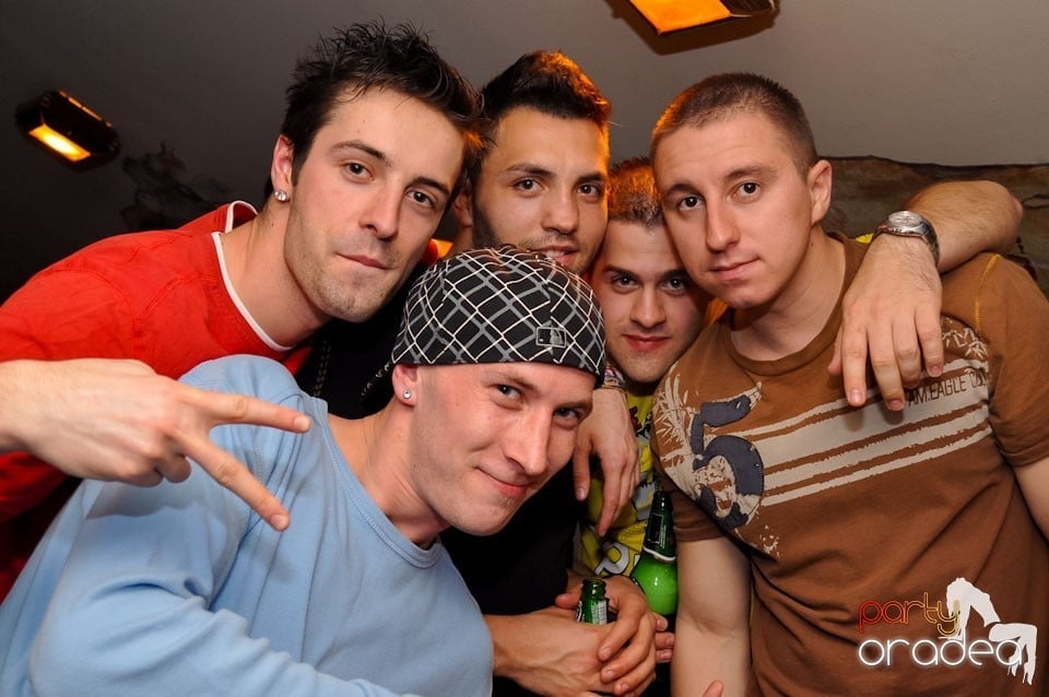 Saturday Zulu Party, Zulu Caffe