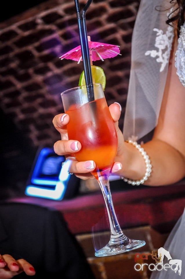 Say goodbye for the Summer, 