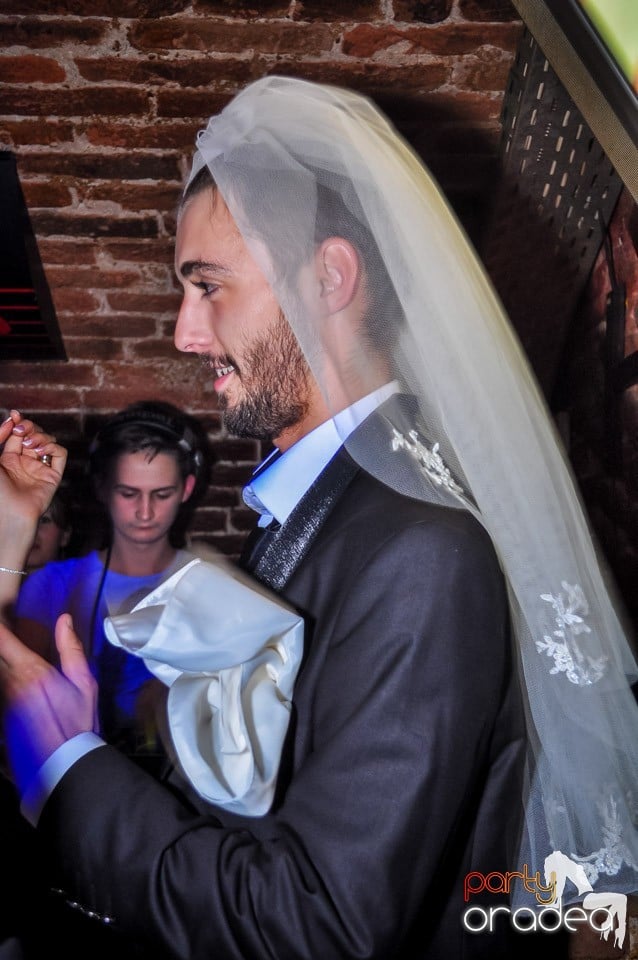 Say goodbye for the Summer, 