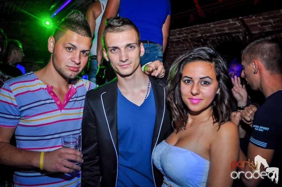 Say goodbye for the Summer, 