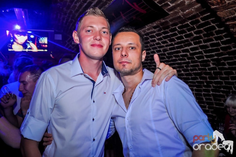 Say goodbye for the Summer, 