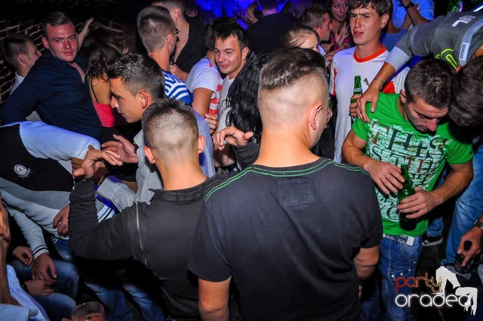 Say goodbye for the Summer, 