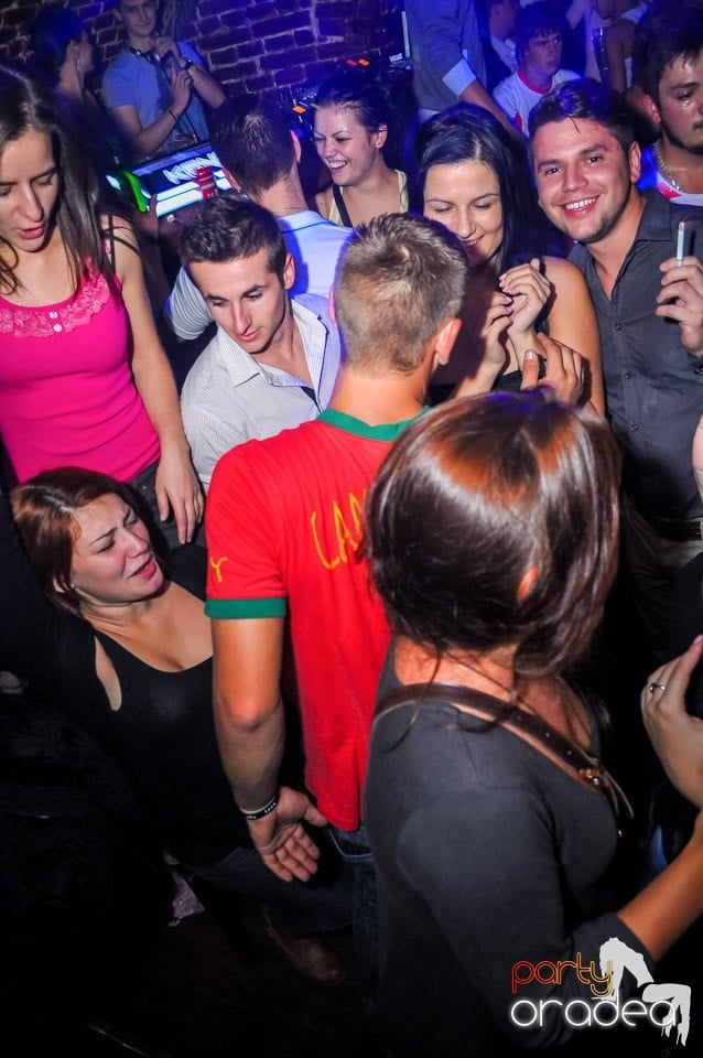 Say goodbye for the Summer, 