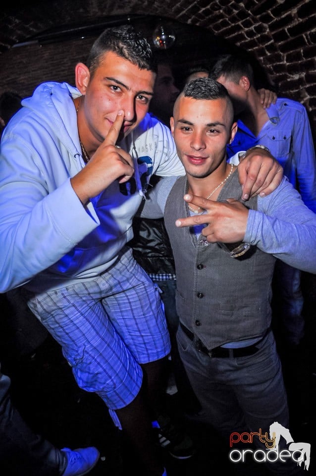 Say goodbye for the Summer, 