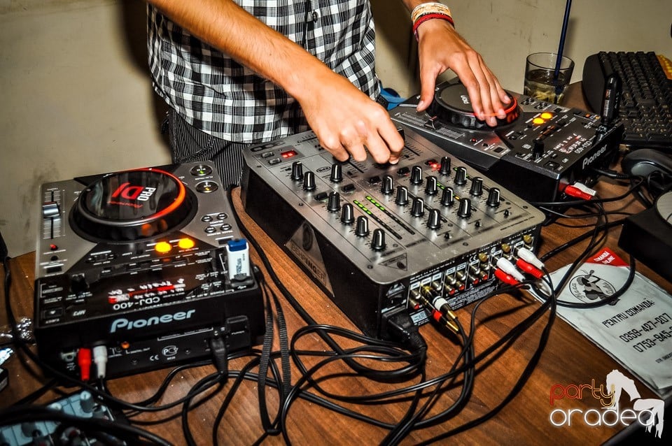 School ending party, Zulu Caffe