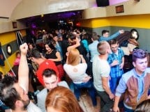 Screwdriver Party - Sâmbătă