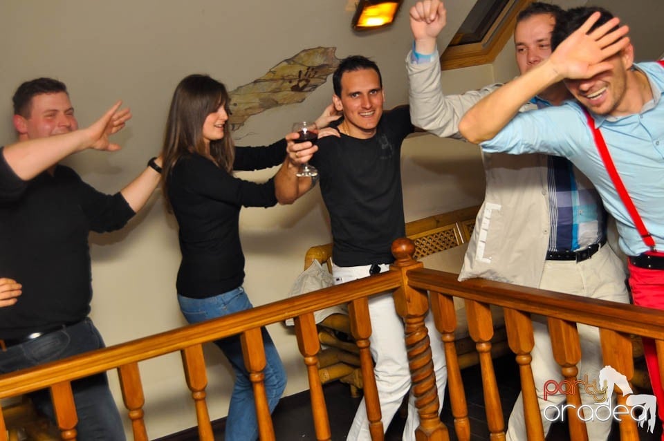 Seară cu karaoke în Zulu Caffe, Zulu Caffe