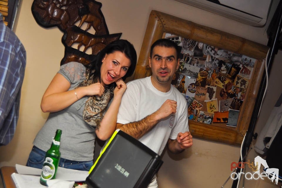 Seară cu karaoke în Zulu Caffe, Zulu Caffe