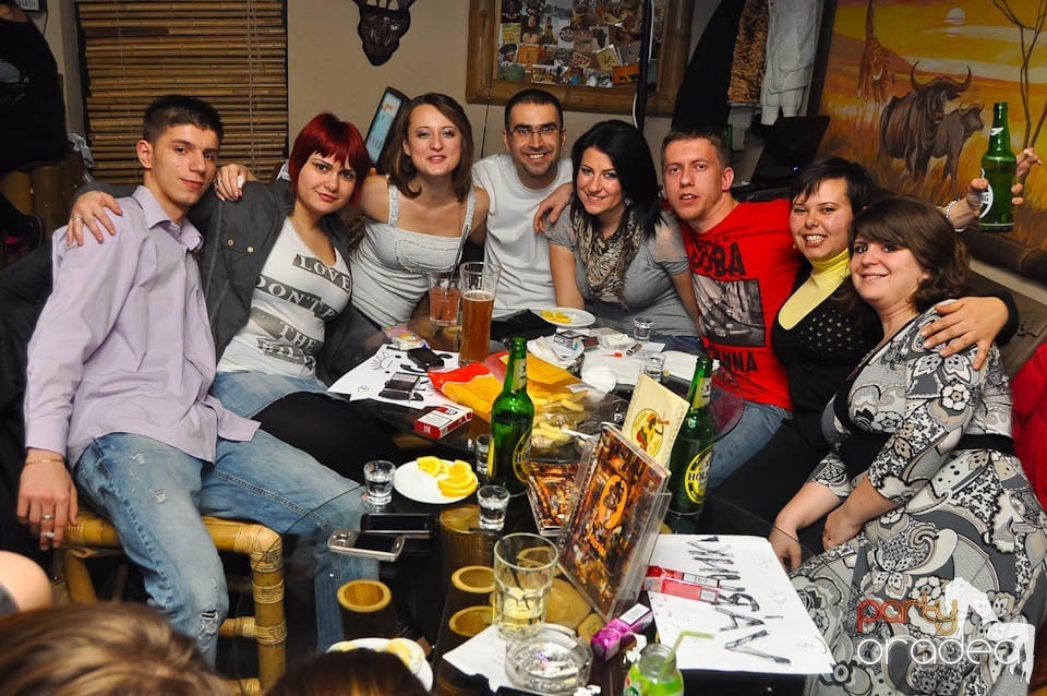 Seară cu karaoke în Zulu Caffe, Zulu Caffe