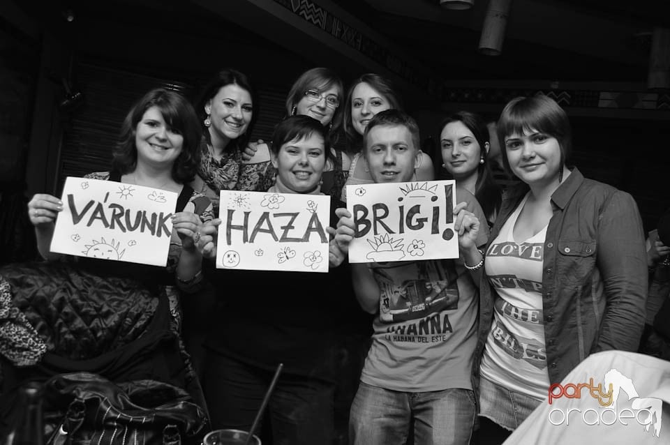 Seară cu karaoke în Zulu Caffe, Zulu Caffe