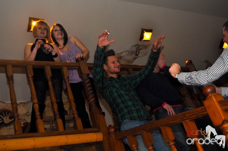 Seară cu karaoke în Zulu Caffe, Zulu Caffe