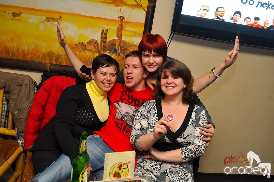 Seară cu karaoke în Zulu Caffe, Zulu Caffe