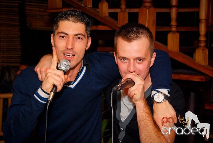 Seară cu karaoke în Zulu, Zulu Caffe