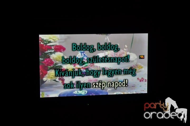 Seară cu karaoke în Zulu, Zulu Caffe