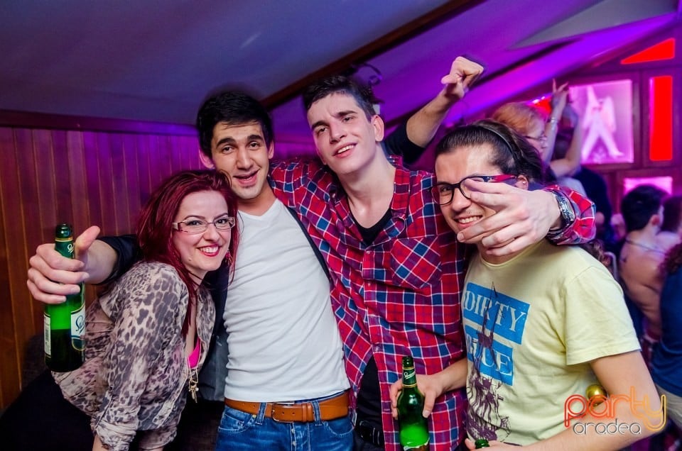 Seara de 8 Martie în Window Pub, 