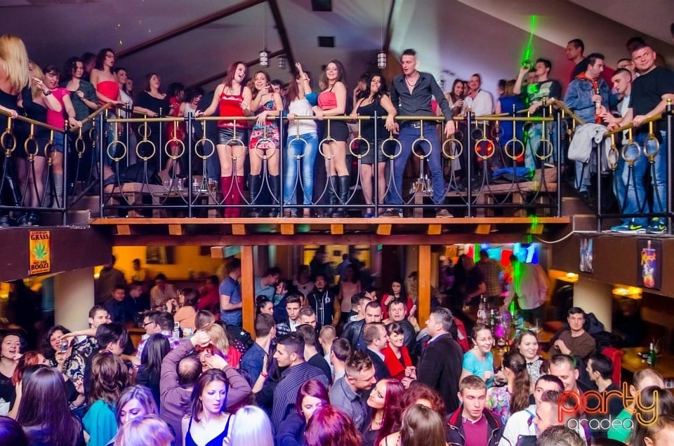 Seara de 8 Martie în Window Pub, 