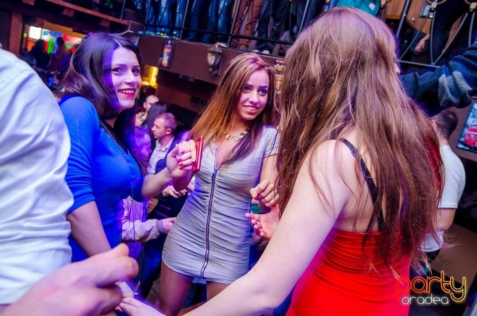 Seara de 8 Martie în Window Pub, 