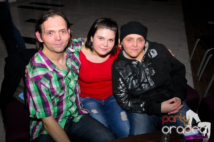 Seară de dans în Blondy's Art Café, 