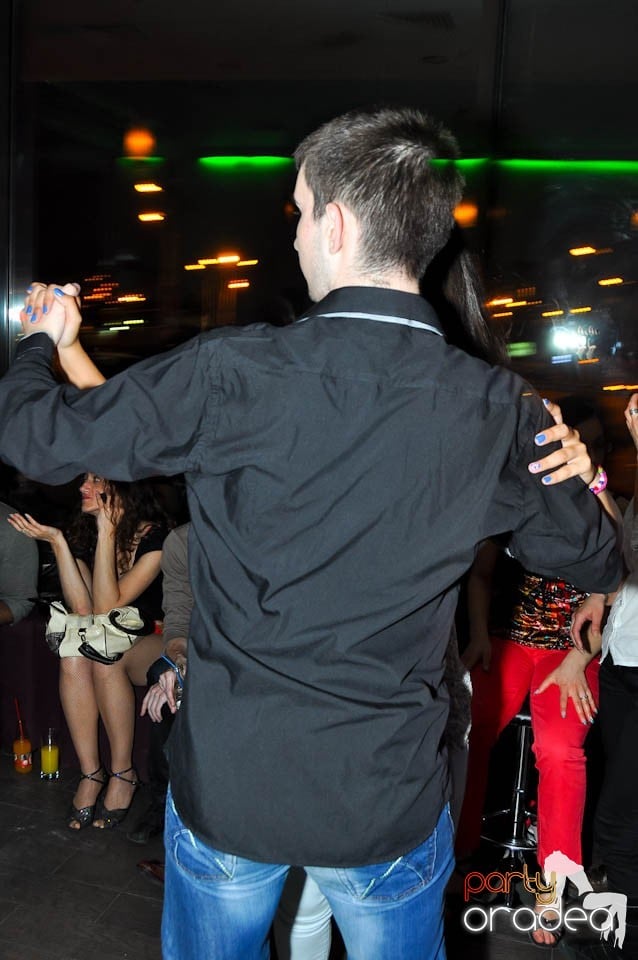 Seară de dans în Blondy's Art Café, 