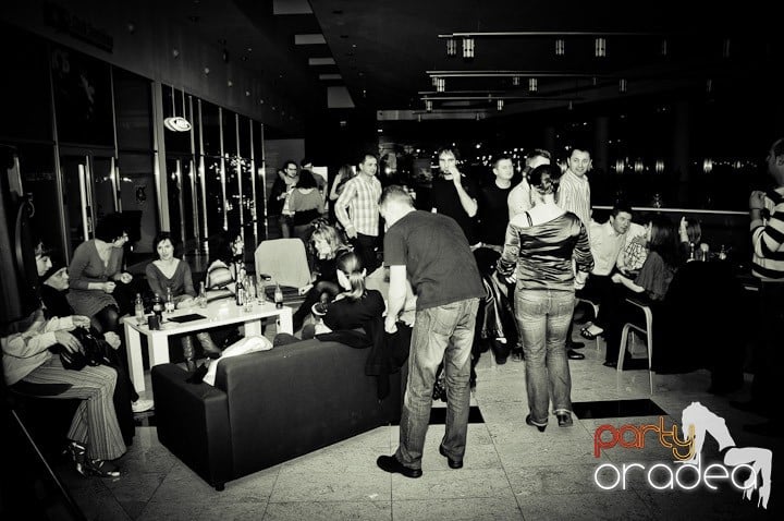 Seară de dans în Blondy's Art Café, 