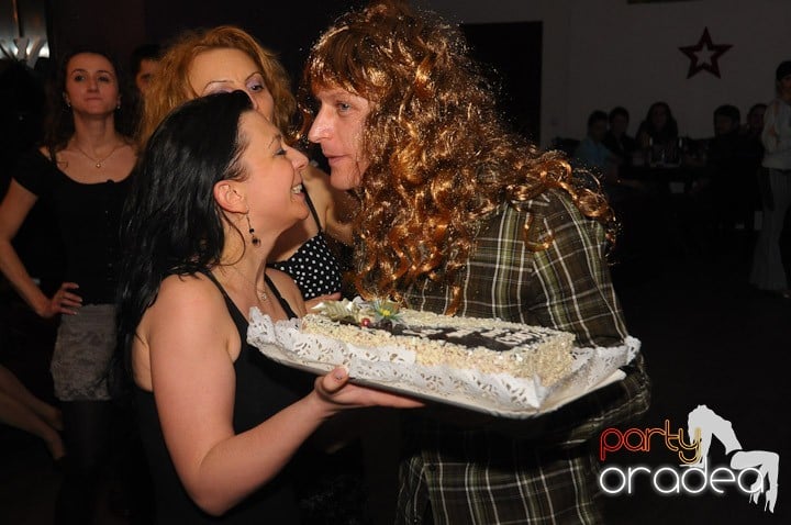 Seară de dans în Blondy's Art Café, 