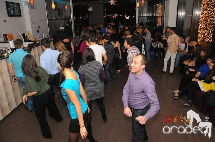 Seară de dans în Blondy's Art Café, 