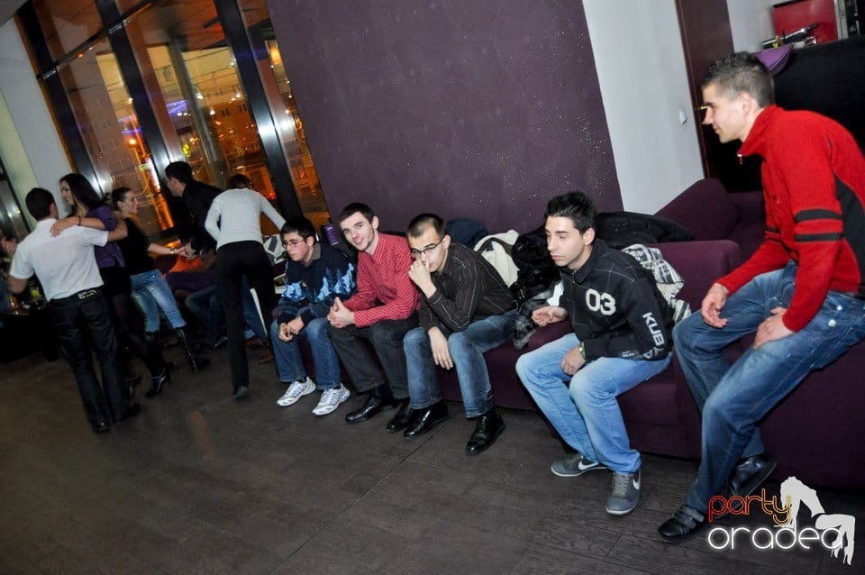 Seară de dans în Blondy's Art Café, 