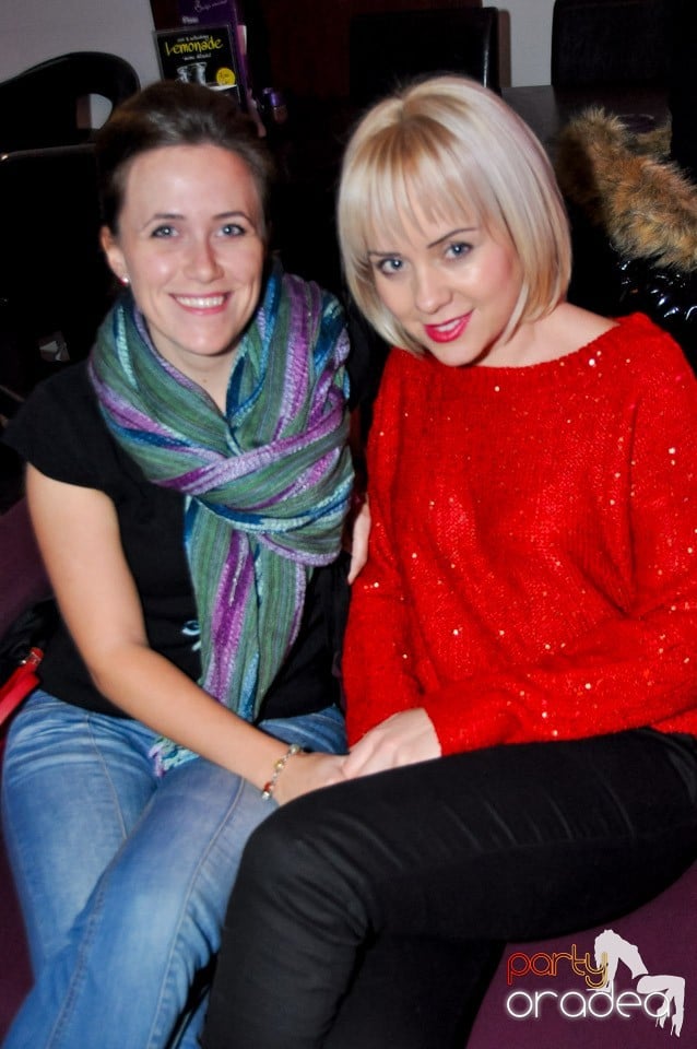 Seară de dans în Blondy's Art Café, 