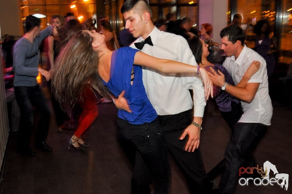 Seară de dans în Blondy's Art Café, 