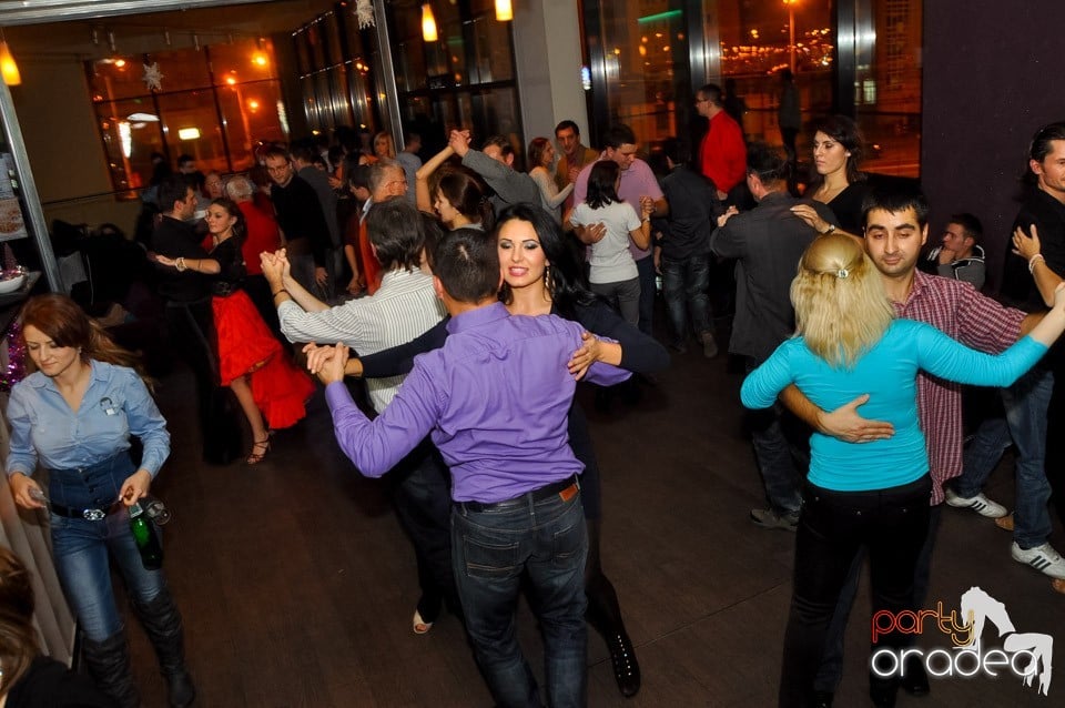 Seară de dans în Blondy's Art Café, 