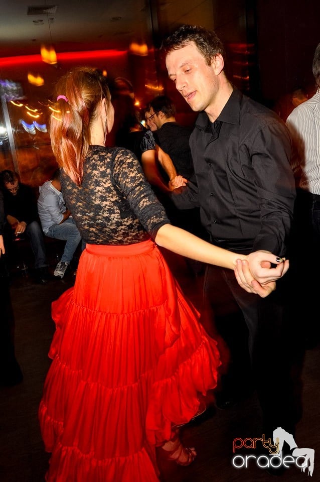 Seară de dans în Blondy's Art Café, 